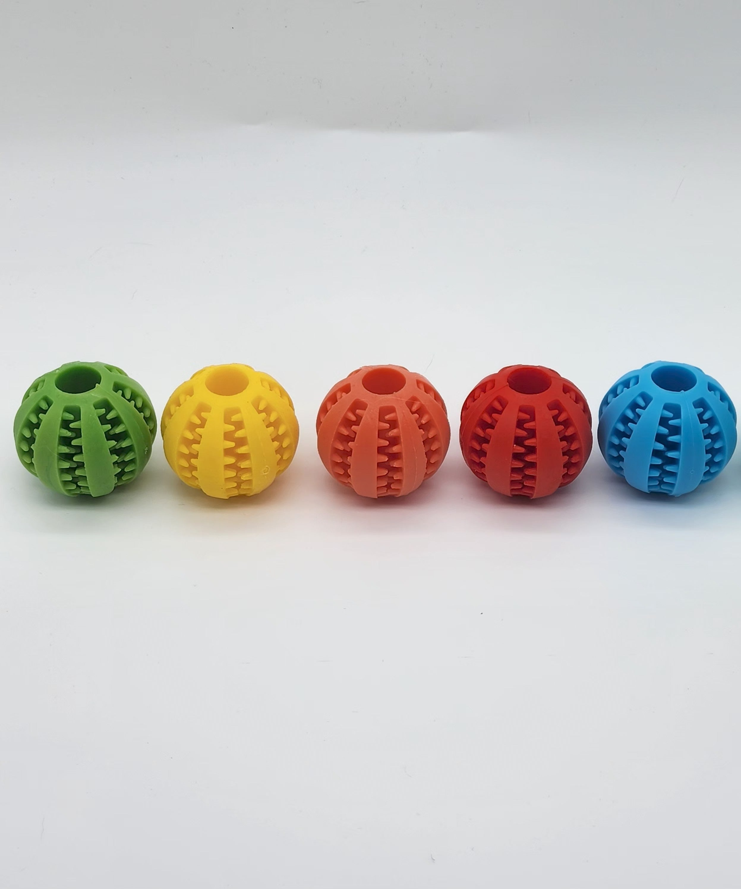 Lot de 5 Balles distributrices de friandises pour chats et chiens Calchou